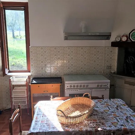 Edoardo - La Casa Nell'oliveto منزل ريفي كورتْشّانو