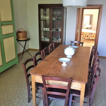 Edoardo - La Casa Nell'oliveto منزل ريفي