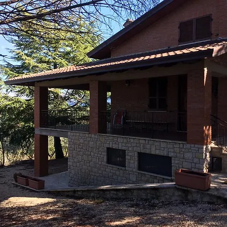 منزل ريفي Edoardo - La Casa Nell'oliveto *